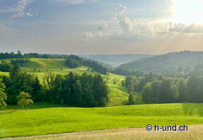 sonnenuntergang-im-zuerioberland