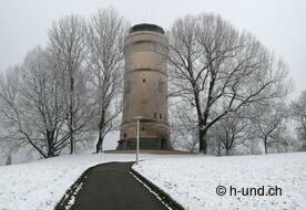 Torre di osservazione sulla strada