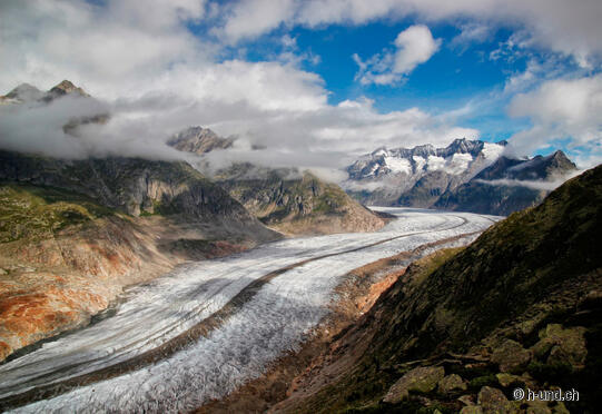 Märjelenseen circular hike