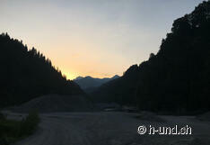 Sonnenaufgang beim Start ab Schiers.