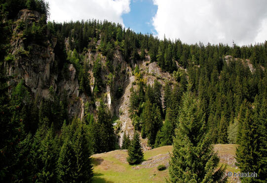 Escursione attraverso la Gola della Massa